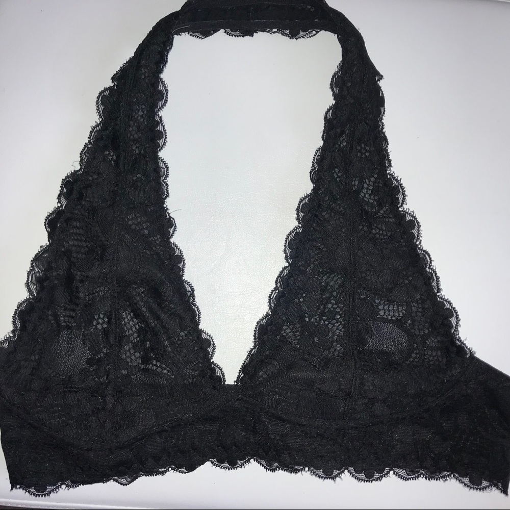 Lace trim halter bralette